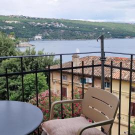 Luxury Nobile Apartment with private parking
