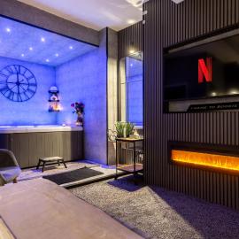 Newly Renovated Studio with Jacuzzi in Sheffield! โรงแรมในเชฟฟิลด์
