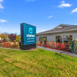 Clarion Pointe Wenatchee, hotel u gradu Venači