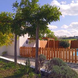 La glycine, hotel u gradu Verfeil