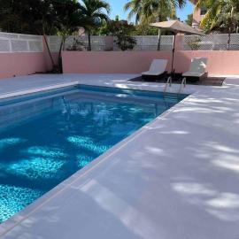 Seabreeze - 2-Bedroom Apartment Private Oasis in Frigate Bay, hotel di Kittitian Village