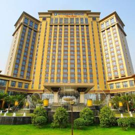 Viesnīca Wyndham Grand Plaza Royale Palace Chengdu Čendu