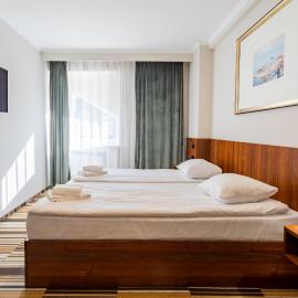 Hit Hotel, hotel em Varsóvia