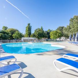 Camping Les Prés du Verdon, hôtel à Quinson