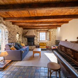 Maison atypique de montagne, hotel in Brides-les-Bains