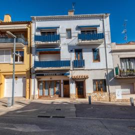 Apartaments Can Niell, hotel v destinácii Calella de Palafrugell