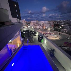 D Pool Top