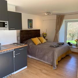 Secluded and self-contained Room with a View