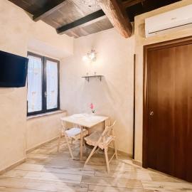 Il grottino, hotel a Labico