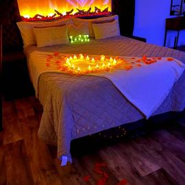 Love Room Spa - Sauna - Hammam, hotel din Domérat