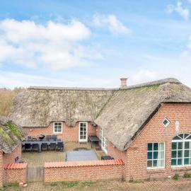 Luxury Retreat with Pool - By Traum Ferienwohnungen