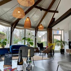 Hôtel Kyriad Epernay en Champagne: Épernay şehrinde bir otel