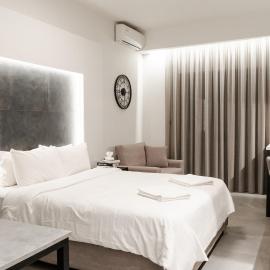 Aellw cozy apartment 1, hotel di Néa Thésis