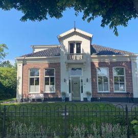 Villa free standing 25 min Amsterdam 10 min beach