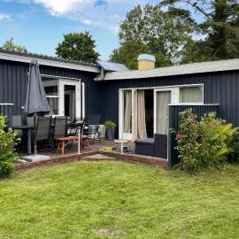 Stunning Home In Frørup With Wifi, hotell i Frørup