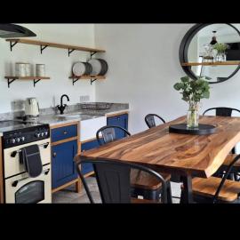 Andy's Cottages at the Well, hotel i Hilltown