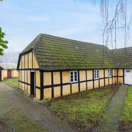4 Bedroom Awesome Home In Grenaa