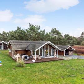 Awesome Home In Rødby With Sauna