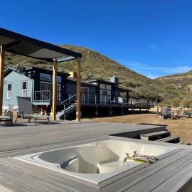 Ojai Wilderness Off-The-Grid Sespe House, ξενοδοχείο σε Ojai
