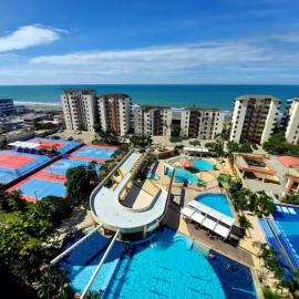 Playa Almendro Resort - Tonsupa，朵索巴的飯店