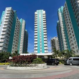 Mesavirre Garden Residences Condominium Corporation, hotel in Bacolod