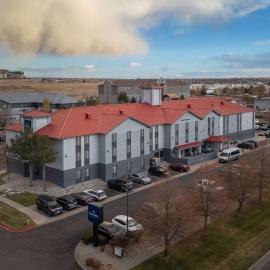 AmericInn by Wyndham Denver Airport, hotel em Montbello