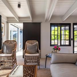 Old Charm Meets New, hotel in Perth