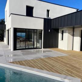 Magnifique villa avec piscine à deux pas du port, хотел в Пленеф-Вал-Андре