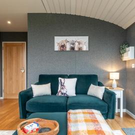 Sustainable 2 Bedroom Pod on Old Chalford Farm!