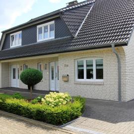 Ferienhaus Uggelharde mit großer Terrasse, ξενοδοχείο σε Tarp