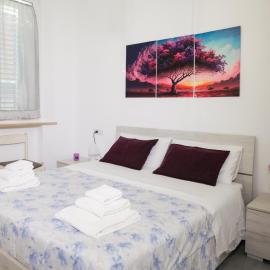 CASA VERDi 37 CAMERA AMETISTA, hotel in Porto SantʼElpidio