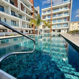 Chill and Stay-Luxury Studio with Pool and Sauna in Kato Paphos โรงแรมในปาฟอสซิตี้
