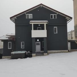 Casa Lupeni โรงแรมในLupeni
