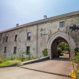 La Ferme des Templiers de Fléchinelle, hotel em Enquin-les-Mines
