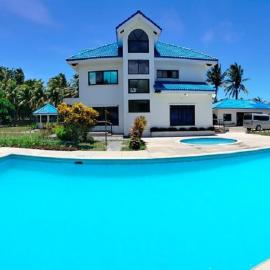 Villa del Nico, hotell i Pagudpud