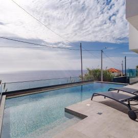 GuestReady - Madeiran oasis with ocean view, hotel v destinaci Campanário