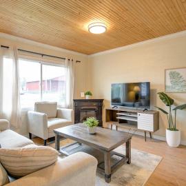 Ocean Spray Resort Cottage 12 by Grayland Beach, hotel in Grayland