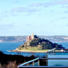 Great location very spacious. Sea and castle view, hotel a Marazion