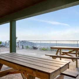 Stones Throw Beachfront Family Suite #3 VIEWS