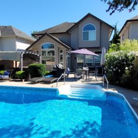 Metropolitan Dream Stay with Saltwater Pool and Hot Tub, hotell sihtkohas Surrey