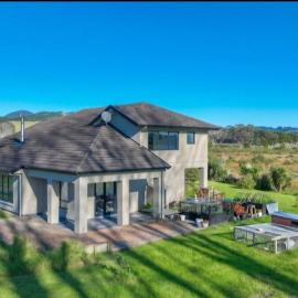 Mangrove Manor