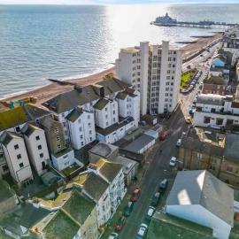 Marine Guest House, hotel in Eastbourne