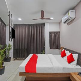 Hotel Sukoon, Best Luxurious Hotel Rooms In Surat City Center