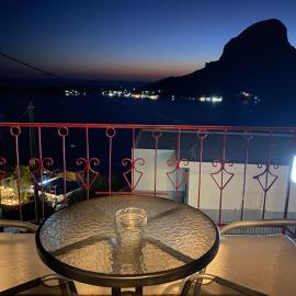 Afroditi Hotel and Hostel, ξενοδοχείο στο Μασούρι