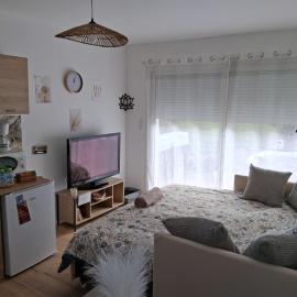 Stud'Home, hotel u gradu Gestas