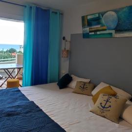Studio Voile au vent, hótel í Tartane