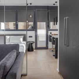 Kalliston Studio Her