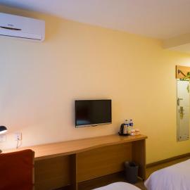 Home Inn Tianjin Binjiang Avenue Shanxi Road, hotel a Tianjin