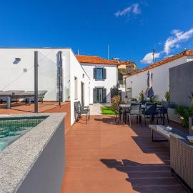 Vila Sun House B - Private Pool - Calheta