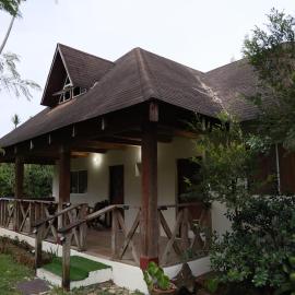 Villa Claudia Constanza, hotel in Arroyo Frío
